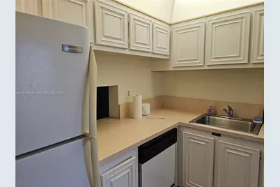 1103 NW 58th Ter #321, Sunrise, FL 33313 - Photo 7