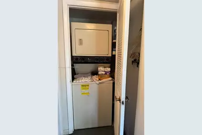 9180 SE Fontainebleau Blvd #302, Miami, FL 33172 - Photo 11