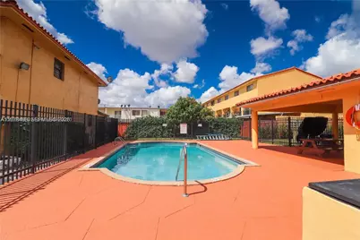 1279 W 51st Pl #B-13, Hialeah, FL 33012 - Photo 21