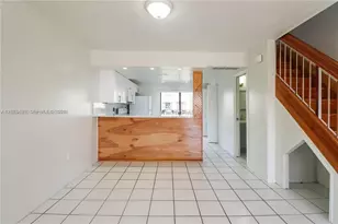 1279 W 51st Pl, Hialeah, FL 33012 - Photo 7