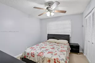 9481 Oak Grove Cir, Davie, FL 33328 - Photo 27