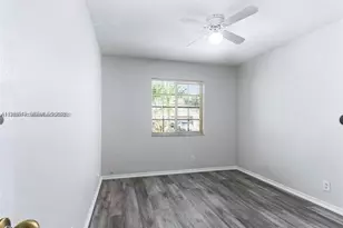 1213 SW 46th Way, Deerfield Beach, FL 33442 - Photo 13