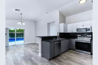 1213 SW 46th Way, Deerfield Beach, FL 33442 - Photo 7