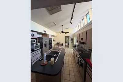 11 Capri Blvd, Naples, FL 34113 - Photo 9