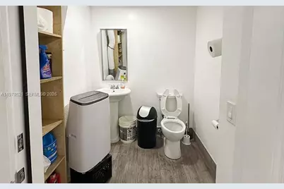 10200 NW 25th St #113, Doral, FL 33172 - Photo 7