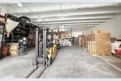 10200 NW 25th St #113, Doral, FL 33172 - Photo 15