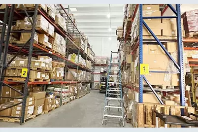 10200 NW 25th St #113, Doral, FL 33172 - Photo 9