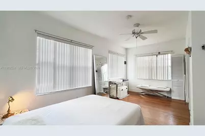 756 Meridian Ave #10, Miami Beach, FL 33139 - Photo 5