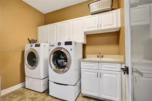 3402 Vanderbilt Dr, Wellington, FL 33414 - Photo 63