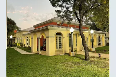 8323 Lake Dr #108, Doral, FL 33166 - Photo 17