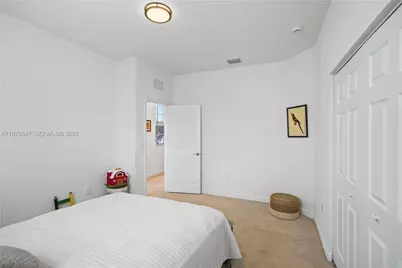 9127 SW 171st Ct, Miami, FL 33196 - Photo 13