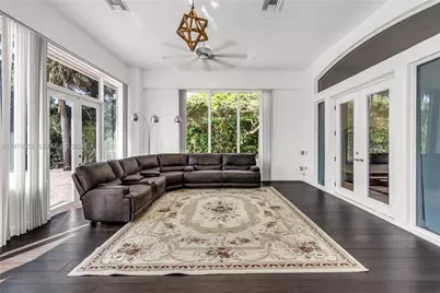 2161 SW 131st Ter, Davie, FL 33325 - Photo 25