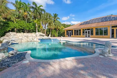 2161 SW 131st Ter, Davie, FL 33325 - Photo 9