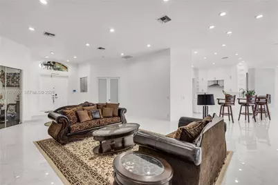 2161 SW 131st Ter, Davie, FL 33325 - Photo 13