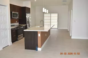 7855 NW 104th Ave, Doral, FL 33178 - Photo 9