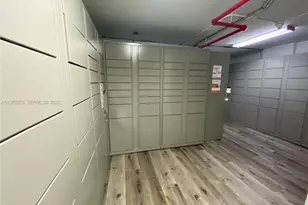 5077 NW 7th St, Miami, FL 33126 - Photo 19