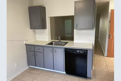 7260 Woodmont Ter #101, Tamarac, FL 33321 - Photo 9