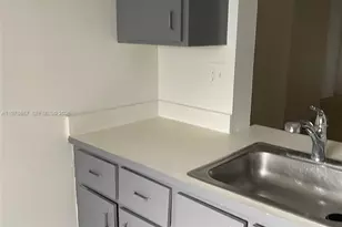 7260 Woodmont Terrace, Tamarac, FL 33321 - Photo 7