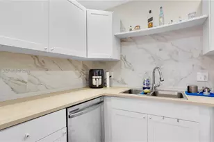 6301 N Falls Cir Dr, Lauderhill, FL 33319 - Photo 17