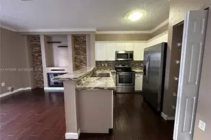 2221 SE 24th Pl, Homestead, FL 33035 - Photo 5