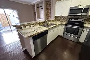 2221 SE 24th Pl, Homestead, FL 33035 - Photo 7