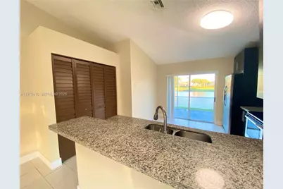 611 NW 208th Cir #611, Pembroke Pines, FL 33029 - Photo 5