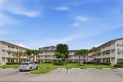 86 Fanshaw C #86, Boca Raton, FL 33434 - Photo 1