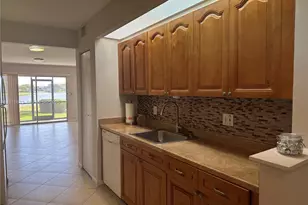 901 SW 141st Ave, Pembroke Pines, FL 33027 - Photo 19