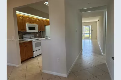 901 SW 141st Ave #109M, Pembroke Pines, FL 33027 - Photo 19