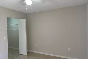 901 SW 141st Ave, Pembroke Pines, FL 33027 - Photo 13