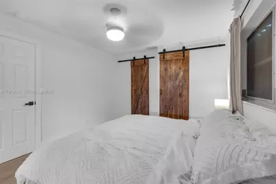 1180 NW 49th Ct, Deerfield Beach, FL 33064 - Photo 17