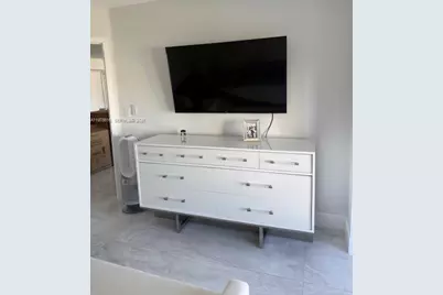 3530 Mystic Pointe Dr #702, Aventura, FL 33180 - Photo 7