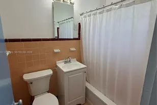 4730 Pine Tree Dr, Miami Beach, FL 33140 - Photo 5