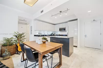 1010 Brickell Ave #2907, Miami, FL 33131 - Photo 5