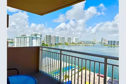 250 174th St #2212, Sunny Isles Beach, FL 33160 - Photo 7