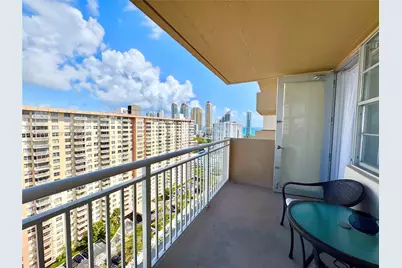 250 174th St #2212, Sunny Isles Beach, FL 33160 - Photo 9