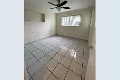 5001 SW 90th Ct, Miami, FL 33165 - Photo 7