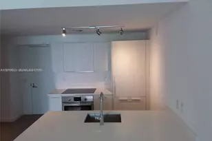 501 NE 31st St, Miami, FL 33137 - Photo 13