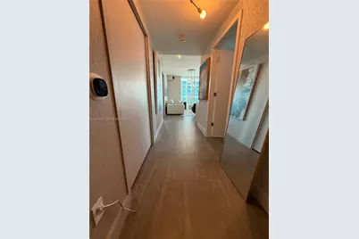 1080 Brickell Ave #2109, Miami, FL 33131 - Photo 9