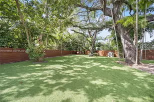 56 Samana Dr, Miami, FL 33133 - Photo 23