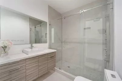 56 Samana Dr, Miami, FL 33133 - Photo 13