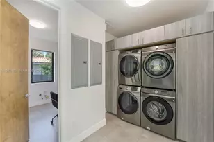 56 Samana Dr, Miami, FL 33133 - Photo 17