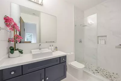 56 Samana Dr, Miami, FL 33133 - Photo 25