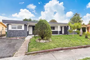 350 SW 30th Terrace, Fort Lauderdale, FL 33312 - Photo 3