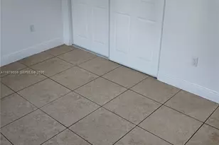 10820 SW 200th Dr, Cutler Bay, FL 33157 - Photo 9