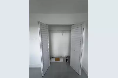 6070 W 19th Ave #315, Hialeah, FL 33012 - Photo 9