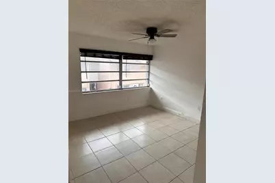 8440 SW 154th Cir Ct #302, Miami, FL 33193 - Photo 17