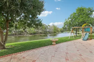 2142 NW 77th Terrace, Pembroke Pines, FL 33024 - Photo 5