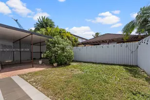 10230 SW 227th St, Cutler Bay, FL 33190 - Photo 11