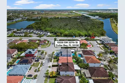 10230 SW 227th St, Cutler Bay, FL 33190 - Photo 7